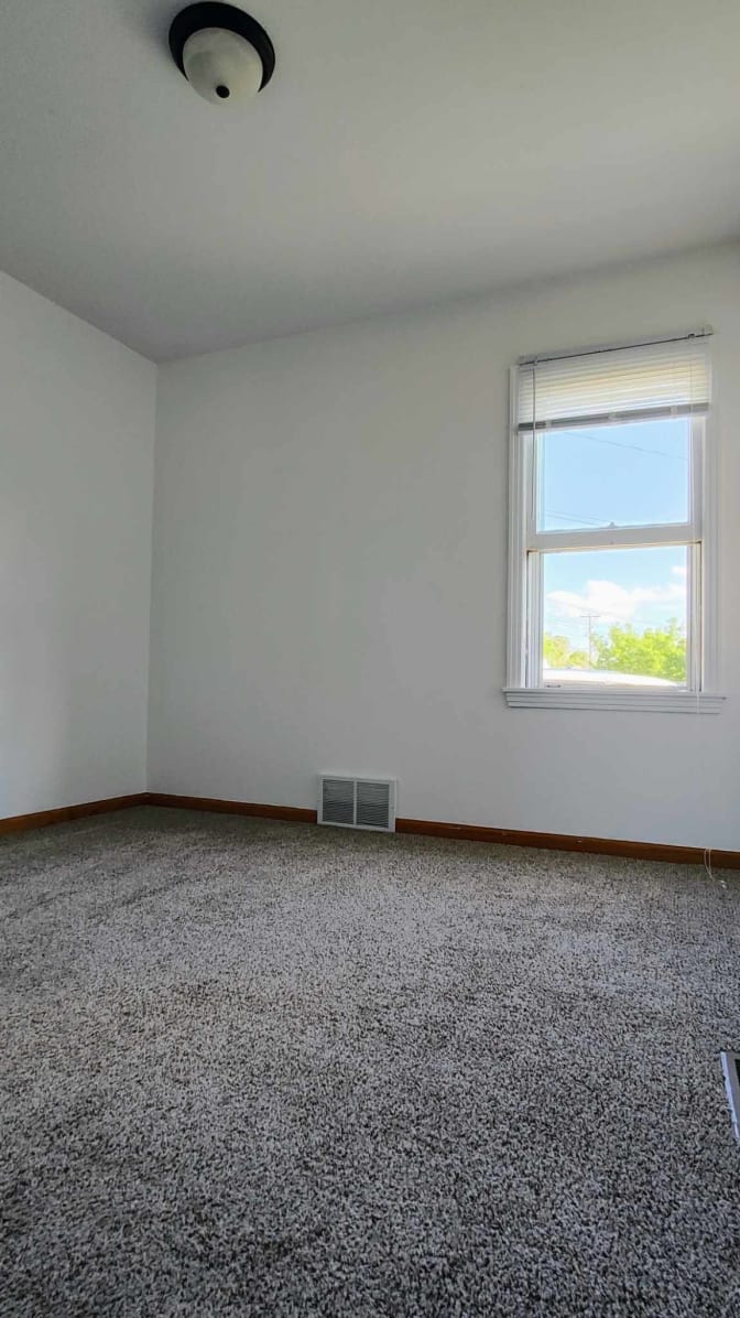 Matthew Paulsen's room