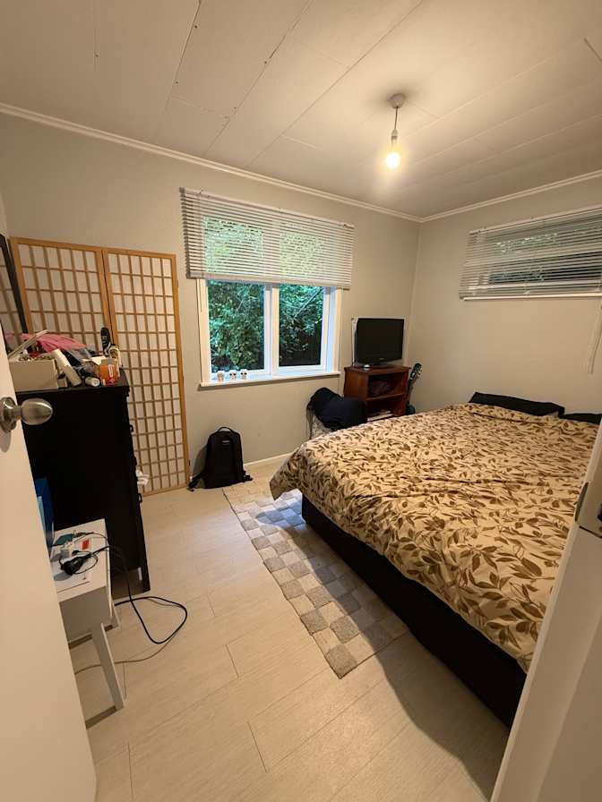Shontelle's room