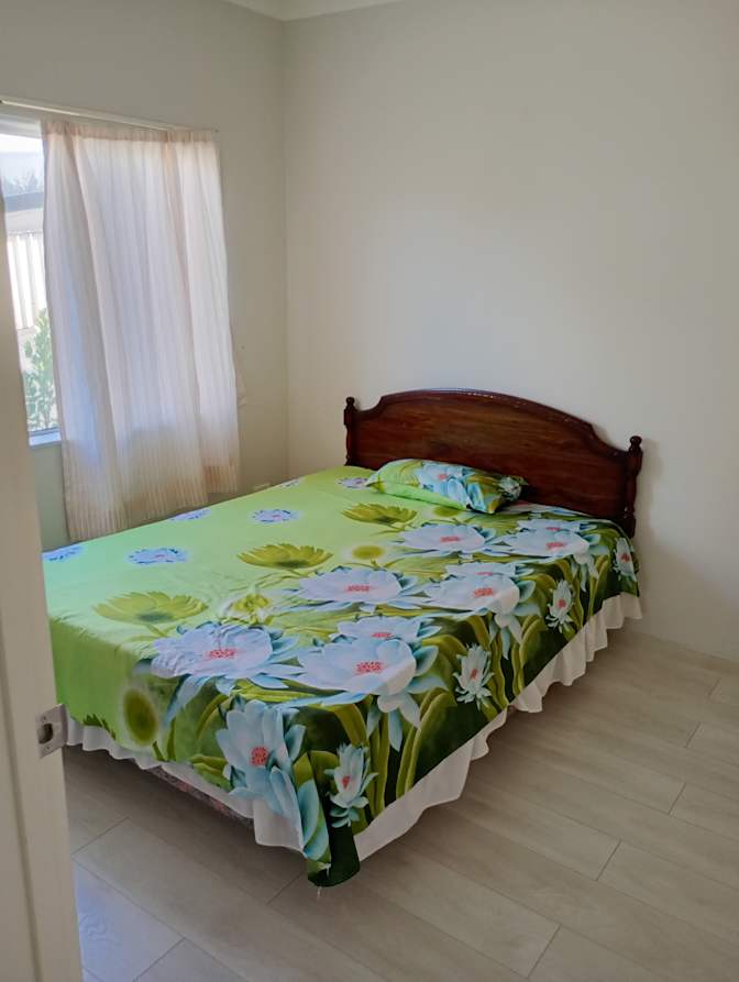 Blaine Rozario's room