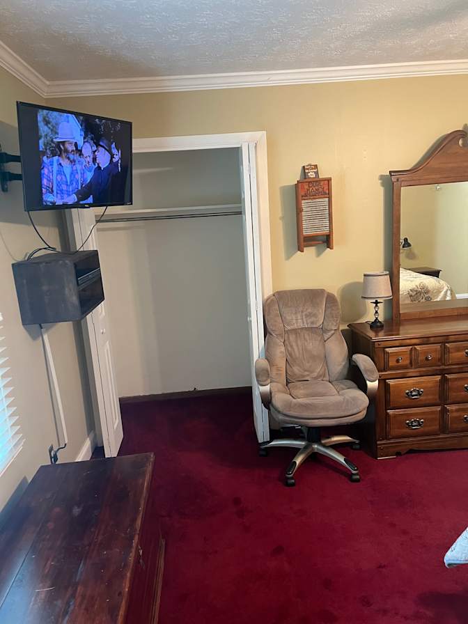 Daniel Jones's room
