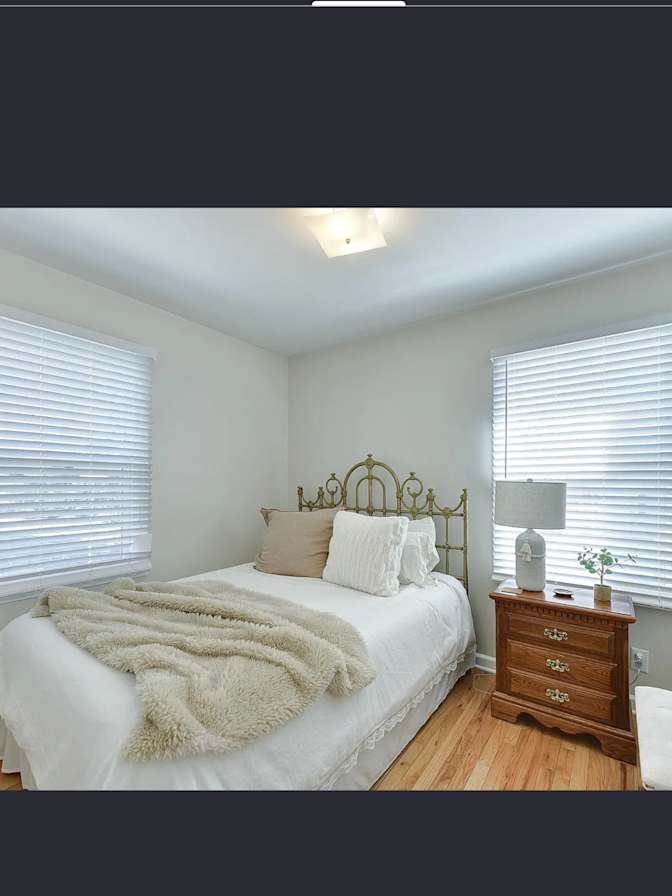 Robert's room