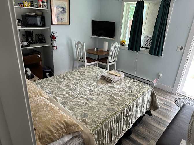Anita's room