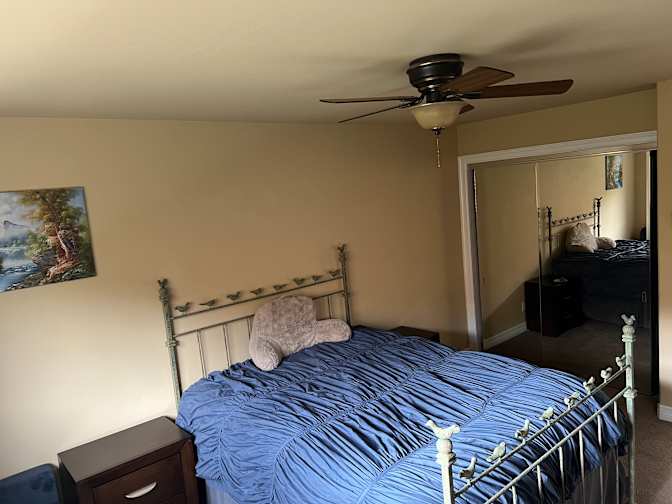 Vail's room