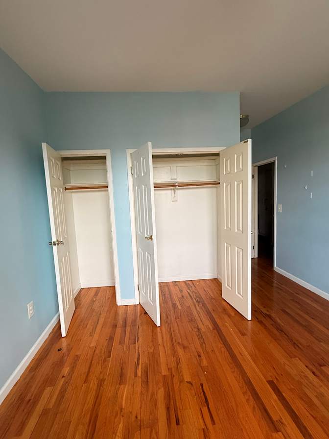 Therese's room