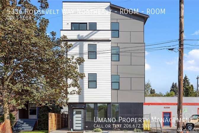 Umano Property Management's room