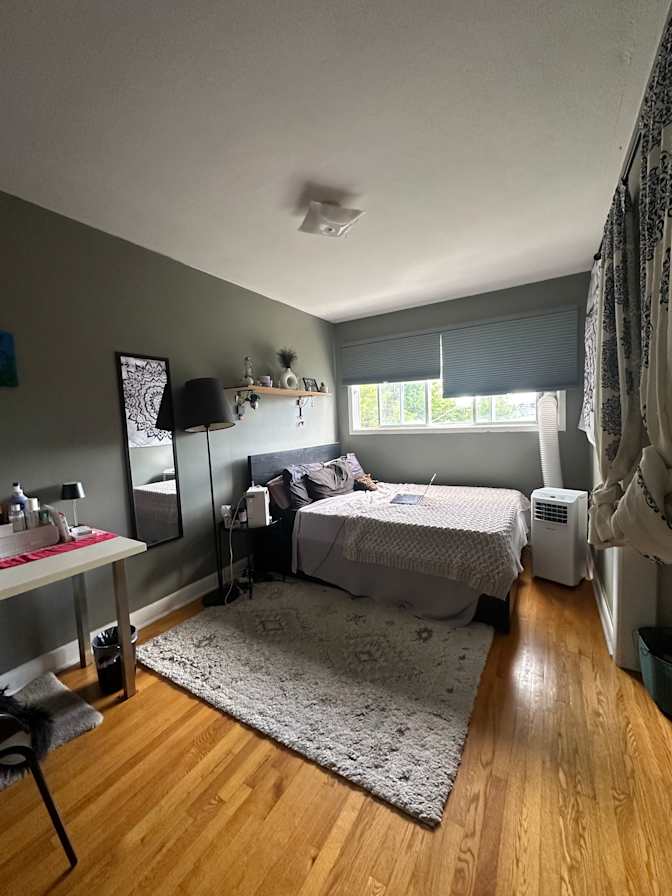 Rachel's room