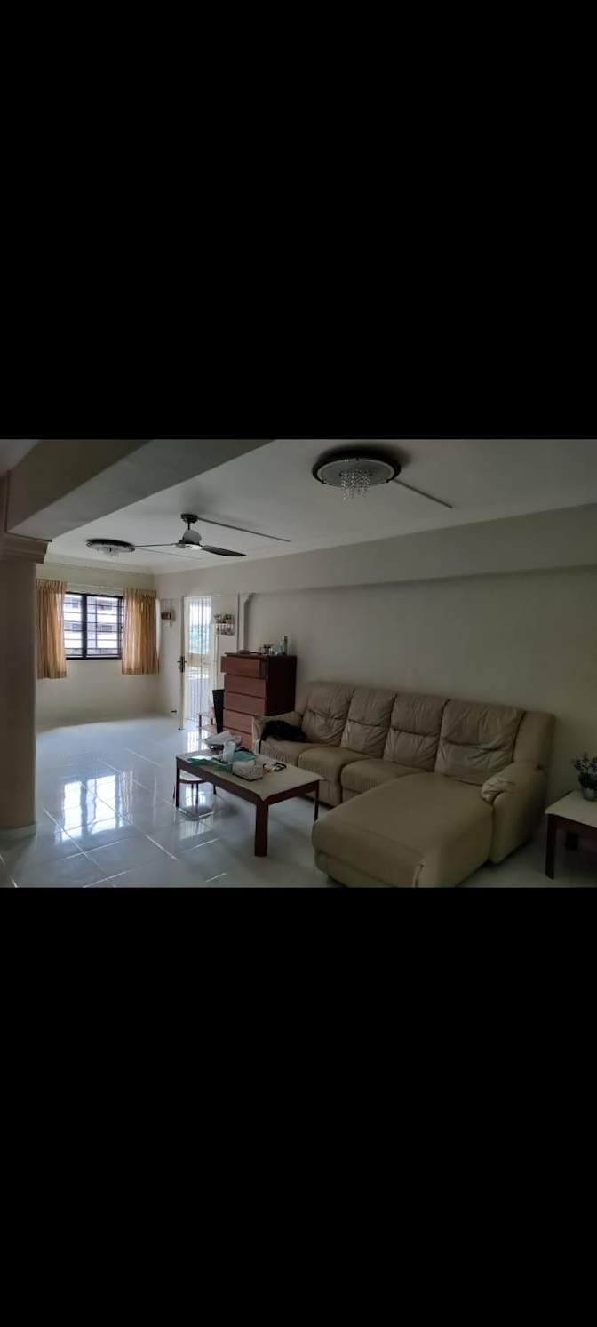 Yi Sian Lim's room