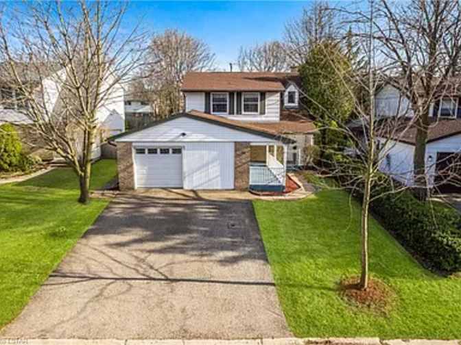 Robert Brzyski's room