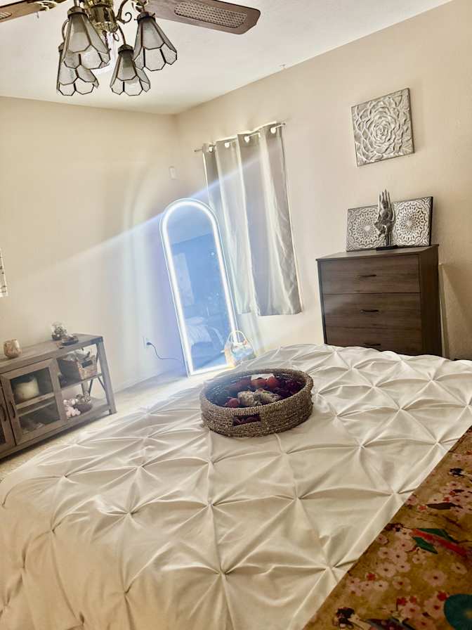 Michele Yaameen's room