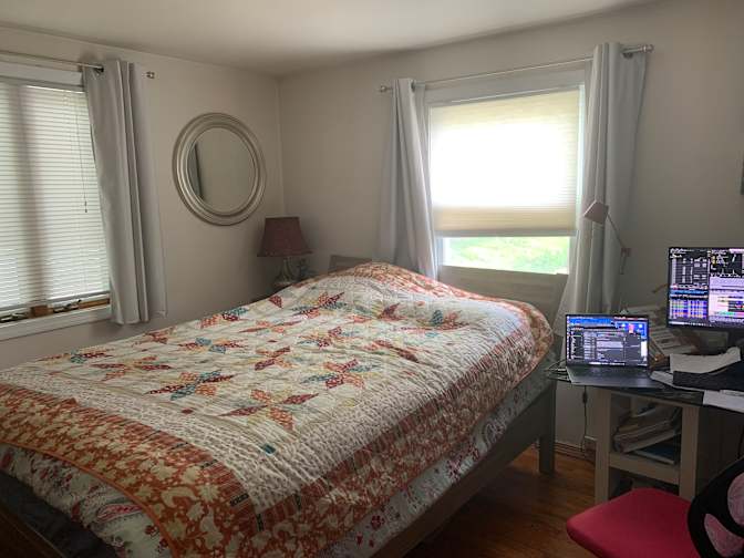 Din's room