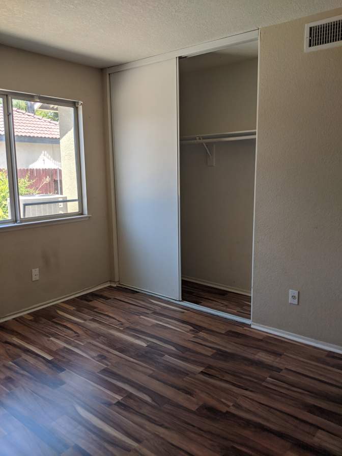 Has's room