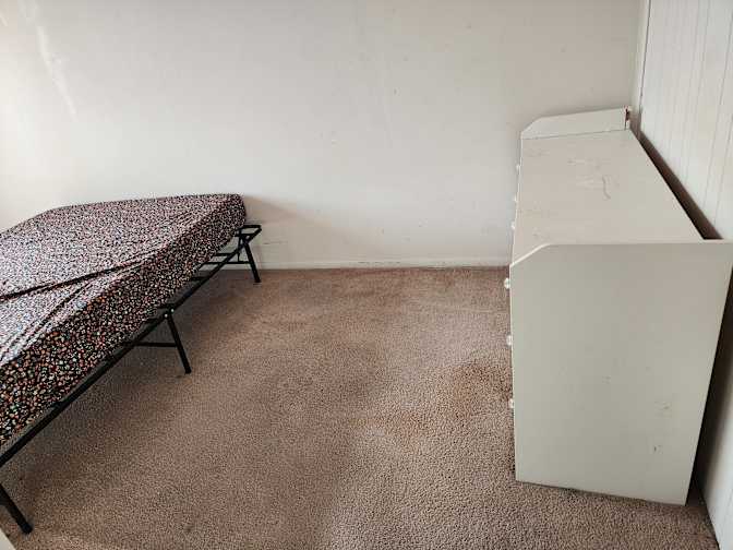 Dan's room