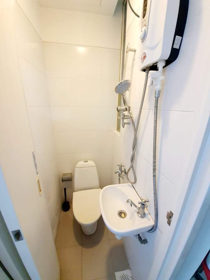VVA EI's room