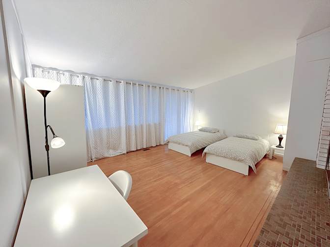 Shirin's room