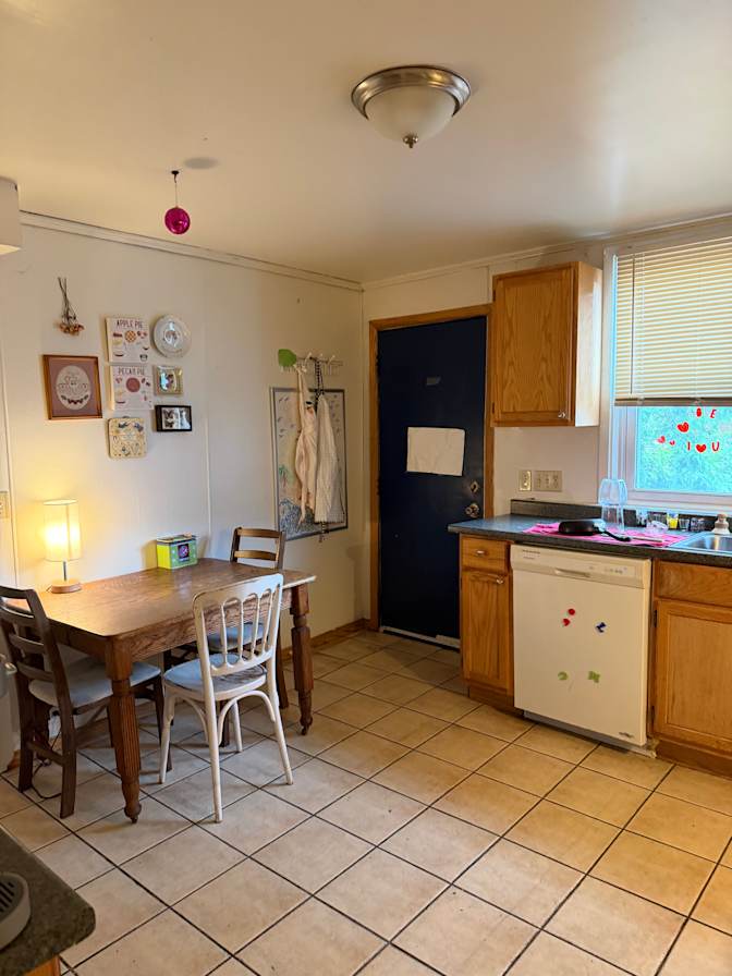 Luna's room