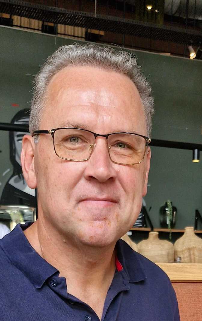 Riaan