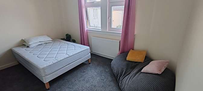 Ben's room