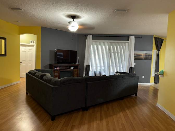 Shrell's room