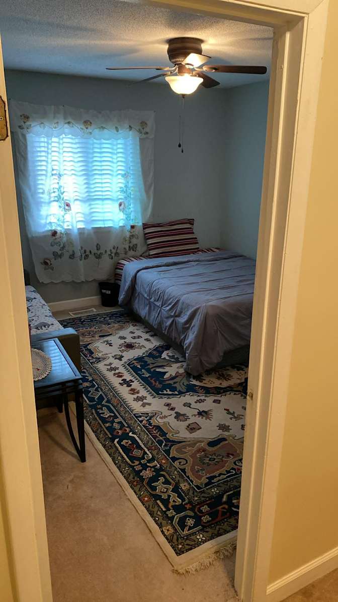 Sasa's room