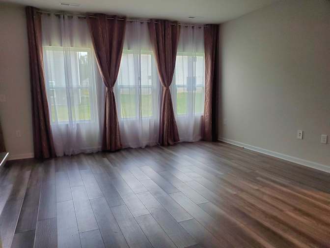 Alcove Rooms's room