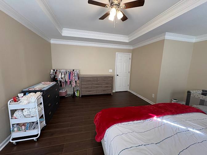 Alcove Rooms's room