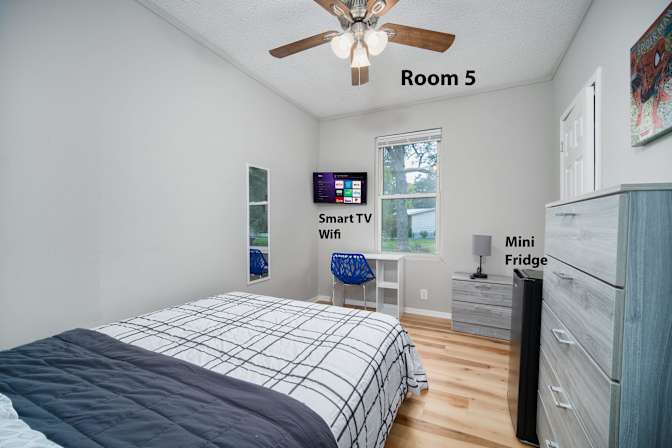 PadSplit's room