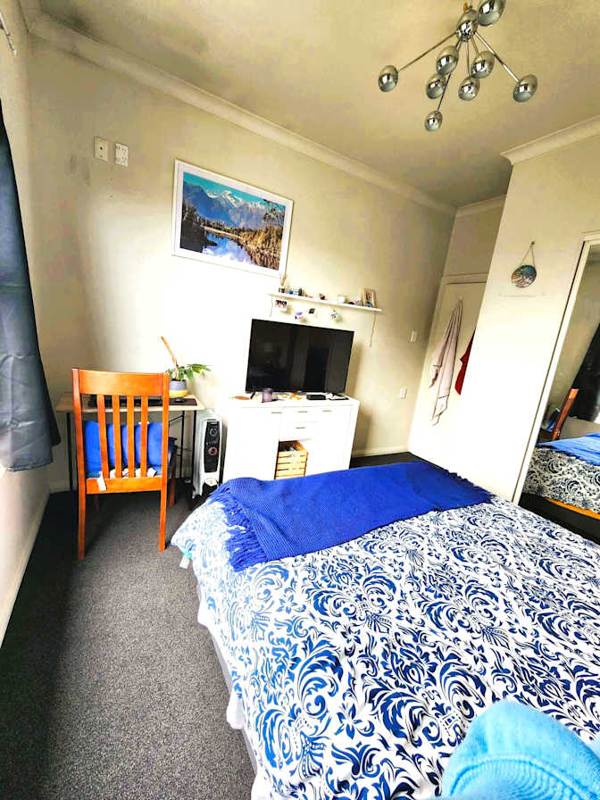 Cecilia's room
