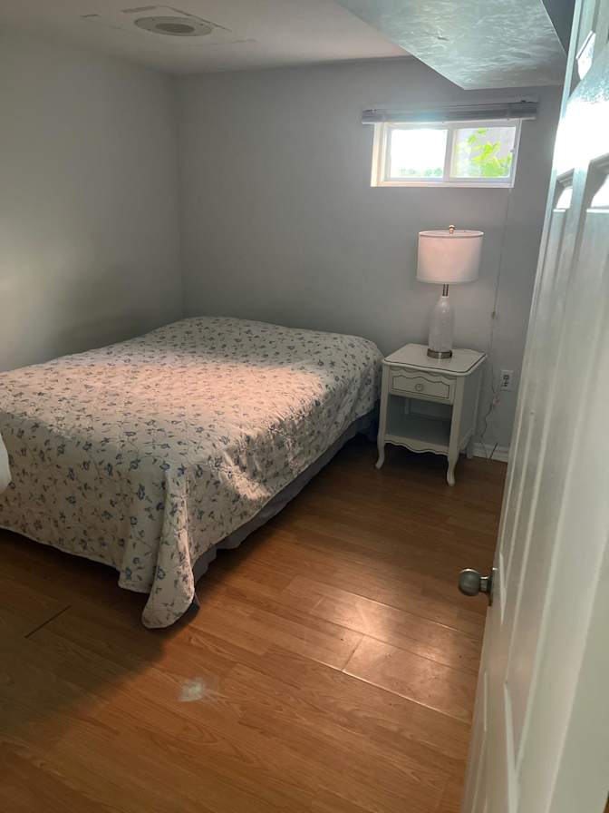 Foojan's room