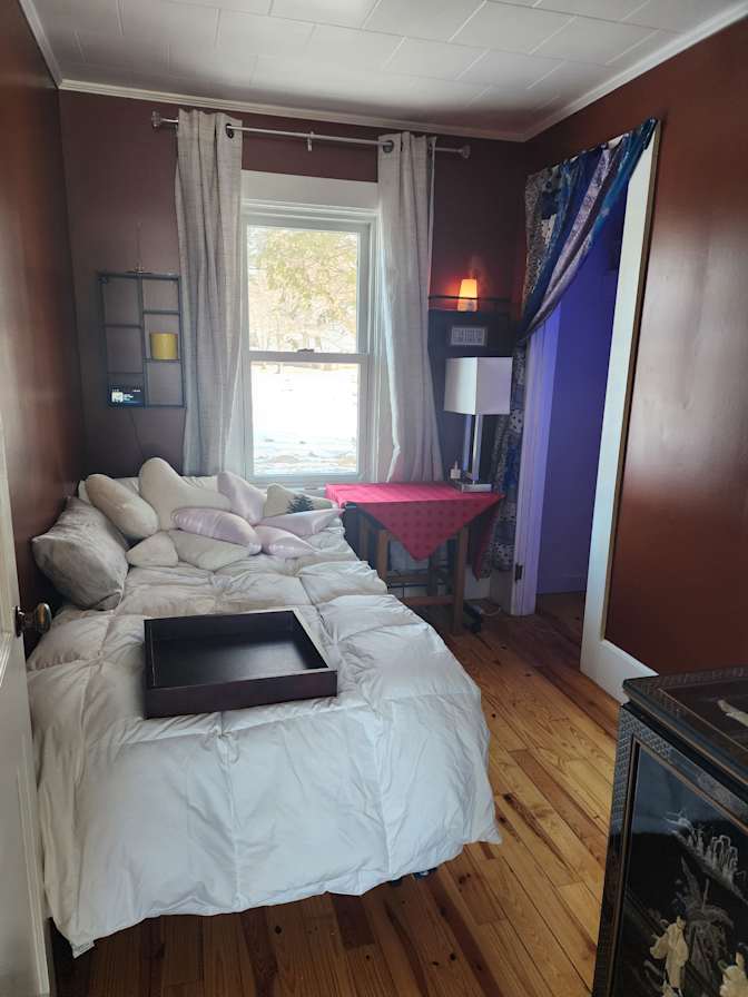 LumiO MoonStone's room