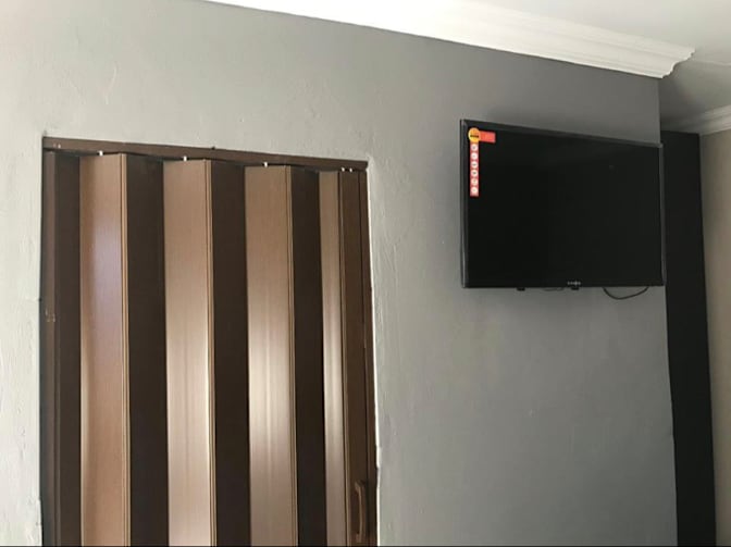 THABO's room