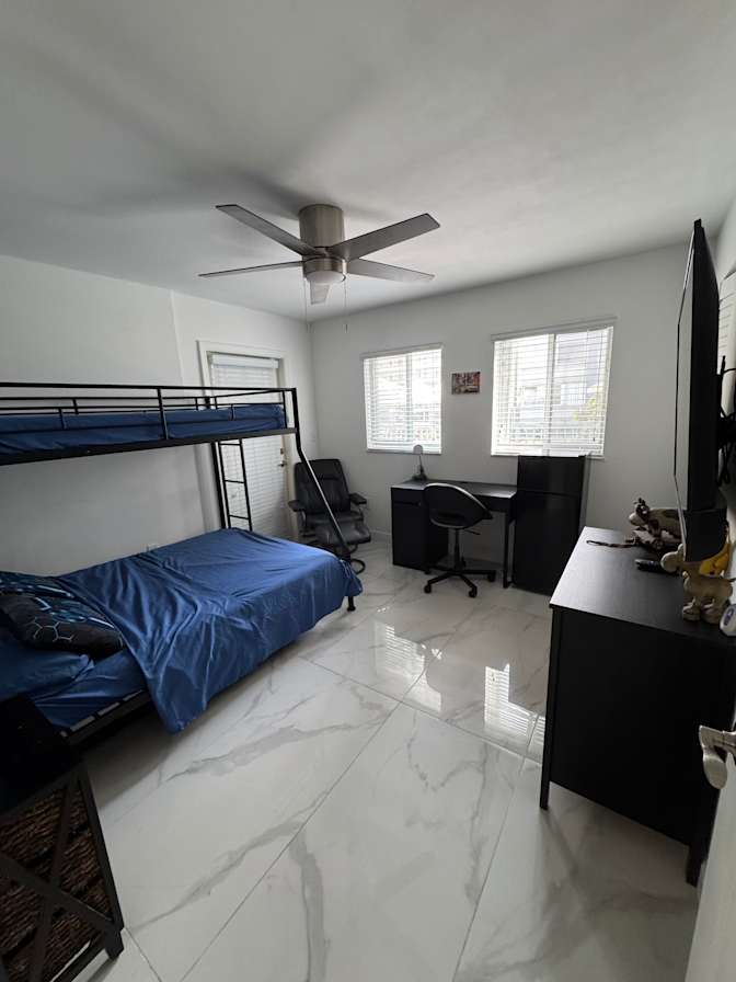 Jose Antonio's room