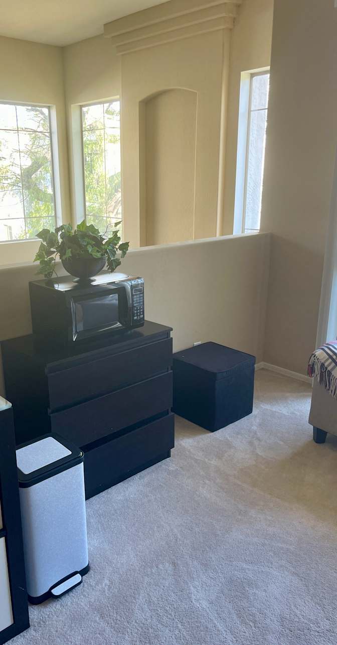SANDRA METTER's room