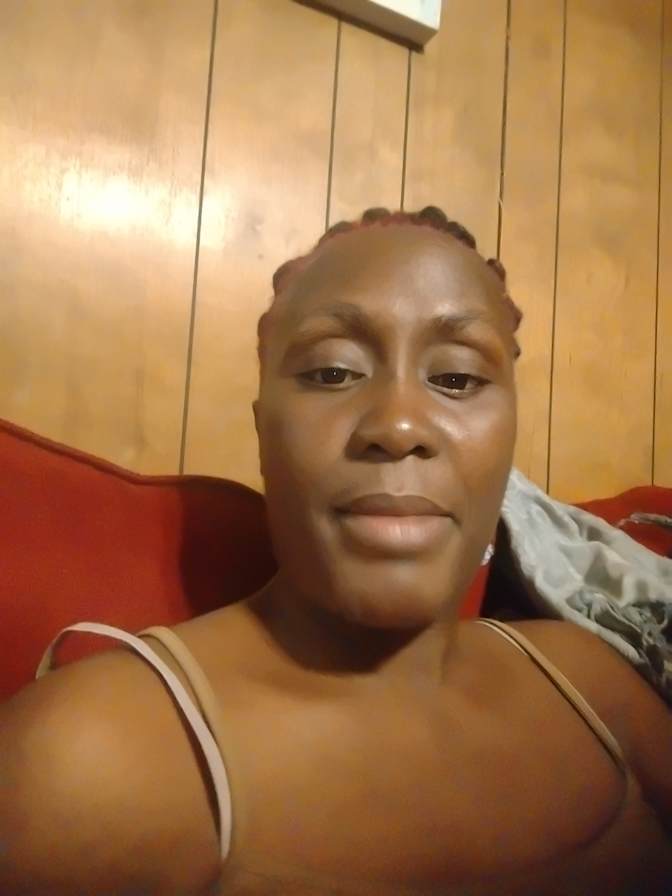 WONWEH. BENNAH in's room