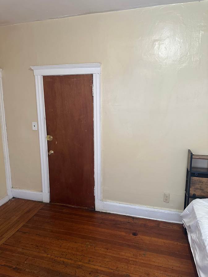Olston's room
