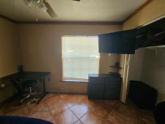 Pat's room