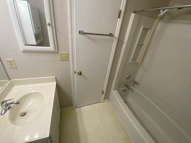 Alcove Rooms's room