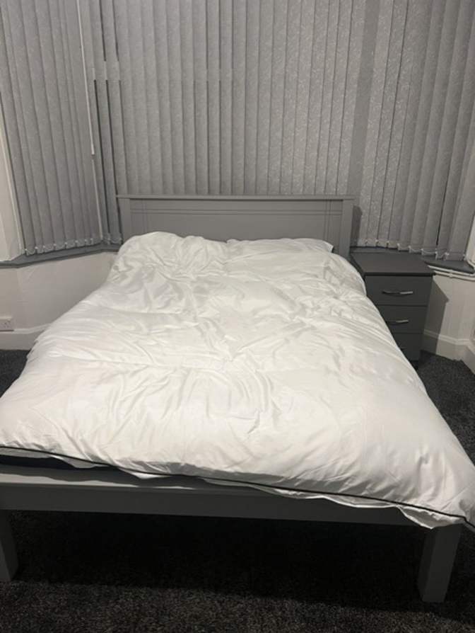 Ali's room