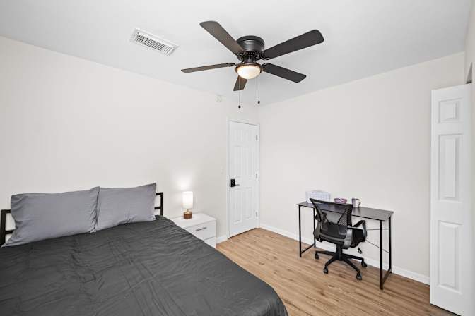 PadSplit's room