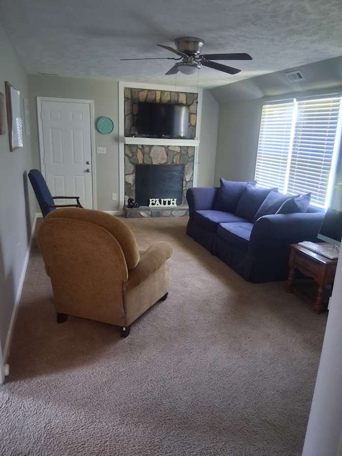 Thelma's room