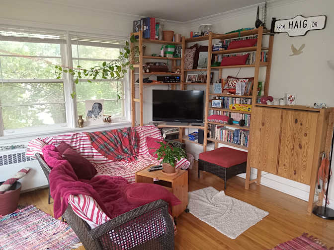 G's room