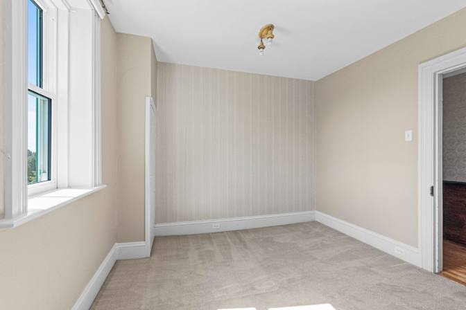 Francesca's room