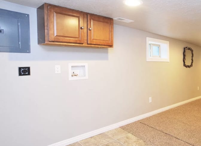 Mac's room