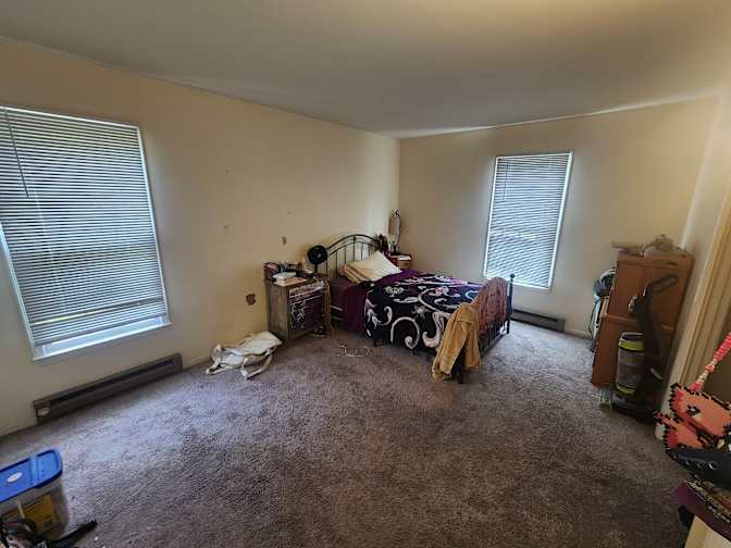 jason tyler's room