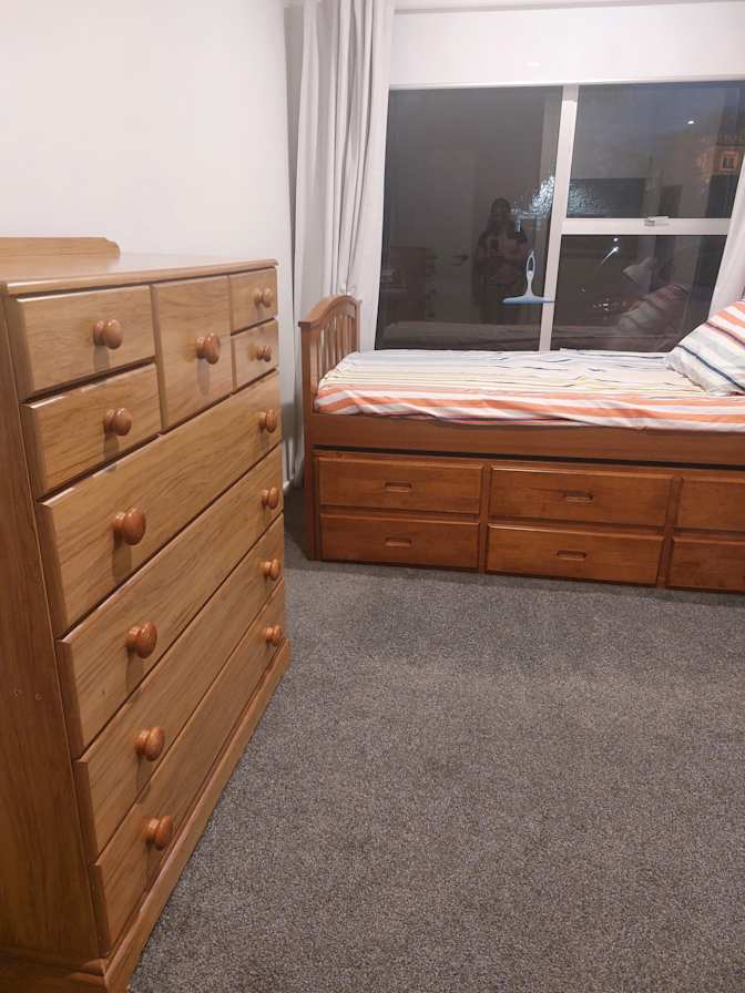 Zohreh's room