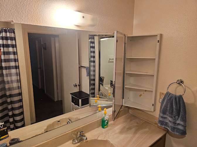 Dan's room