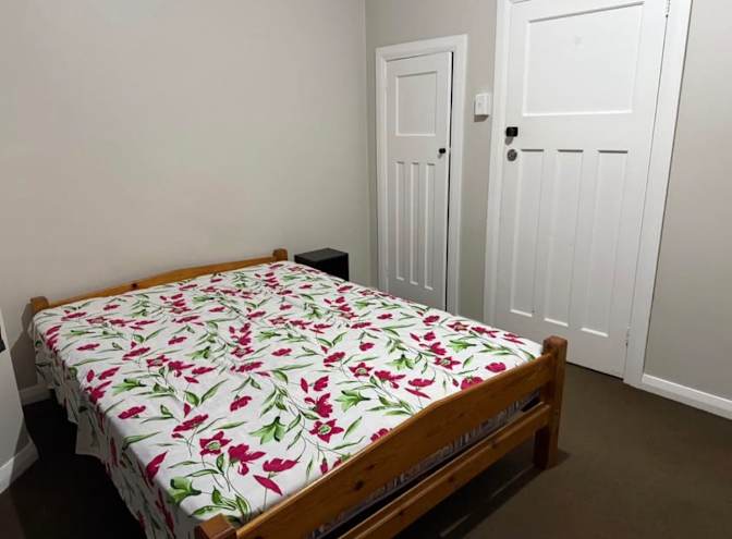 Febel Gama's room