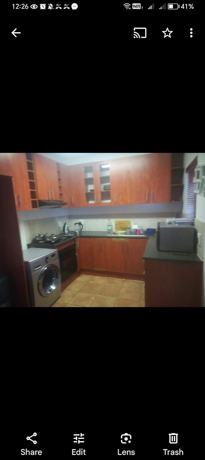 Nokuzola's room