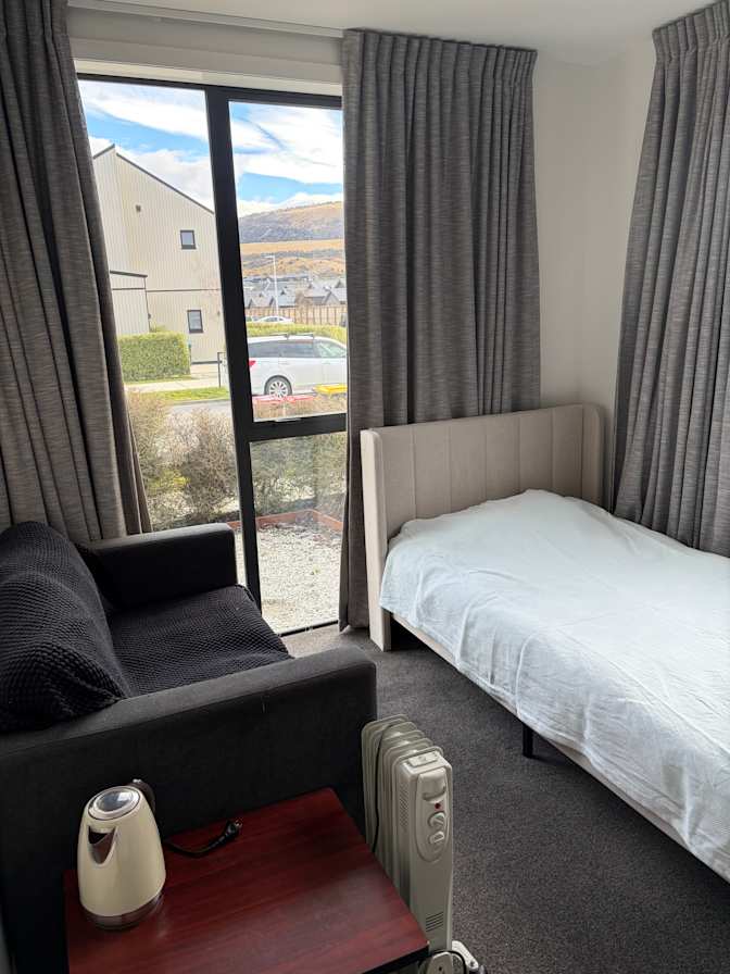 Victoria's room