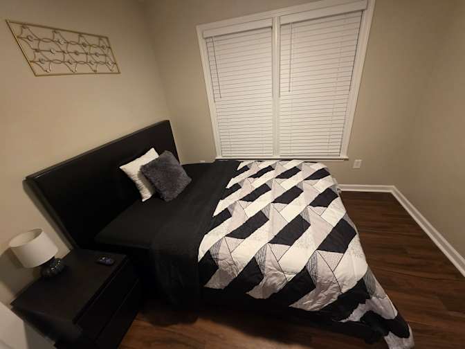 CL&C Property Management and Consulting's room