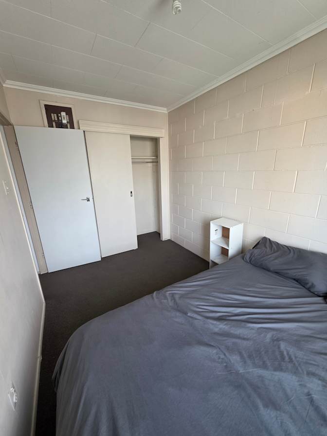 Hine's room